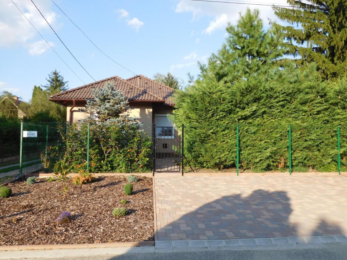 Golden Apartman Orosháza Exterior foto